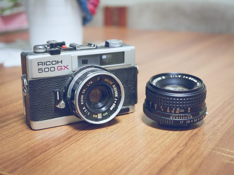 Advantage And Disadvantage Of Digital Camera