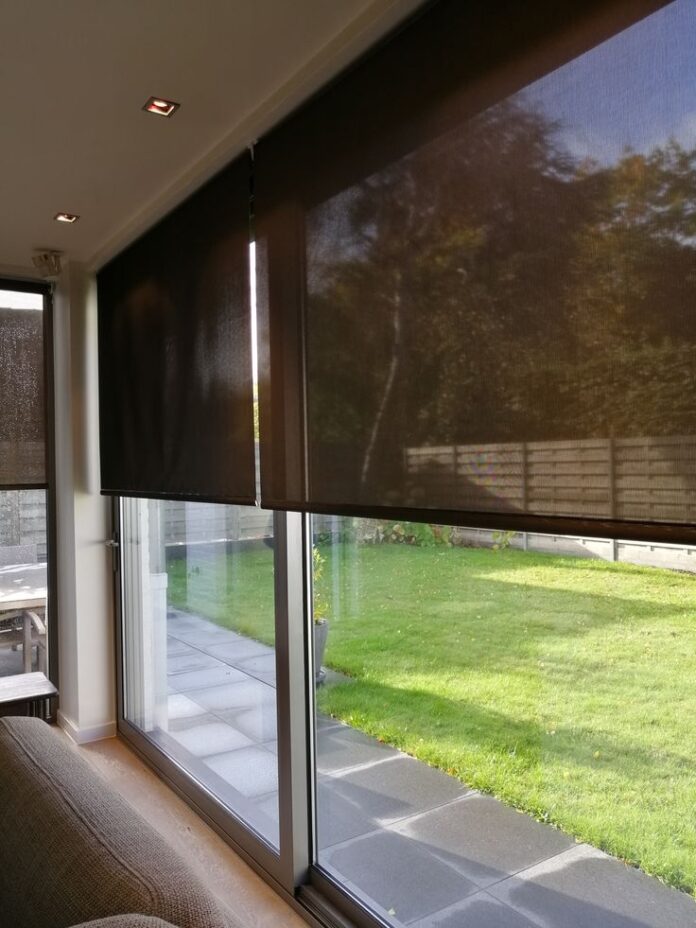 Best Roller Blinds in UAE for Heat & Light Control