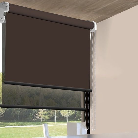 What Types of Roller Blinds Work Best for UAE Homes and Offices?